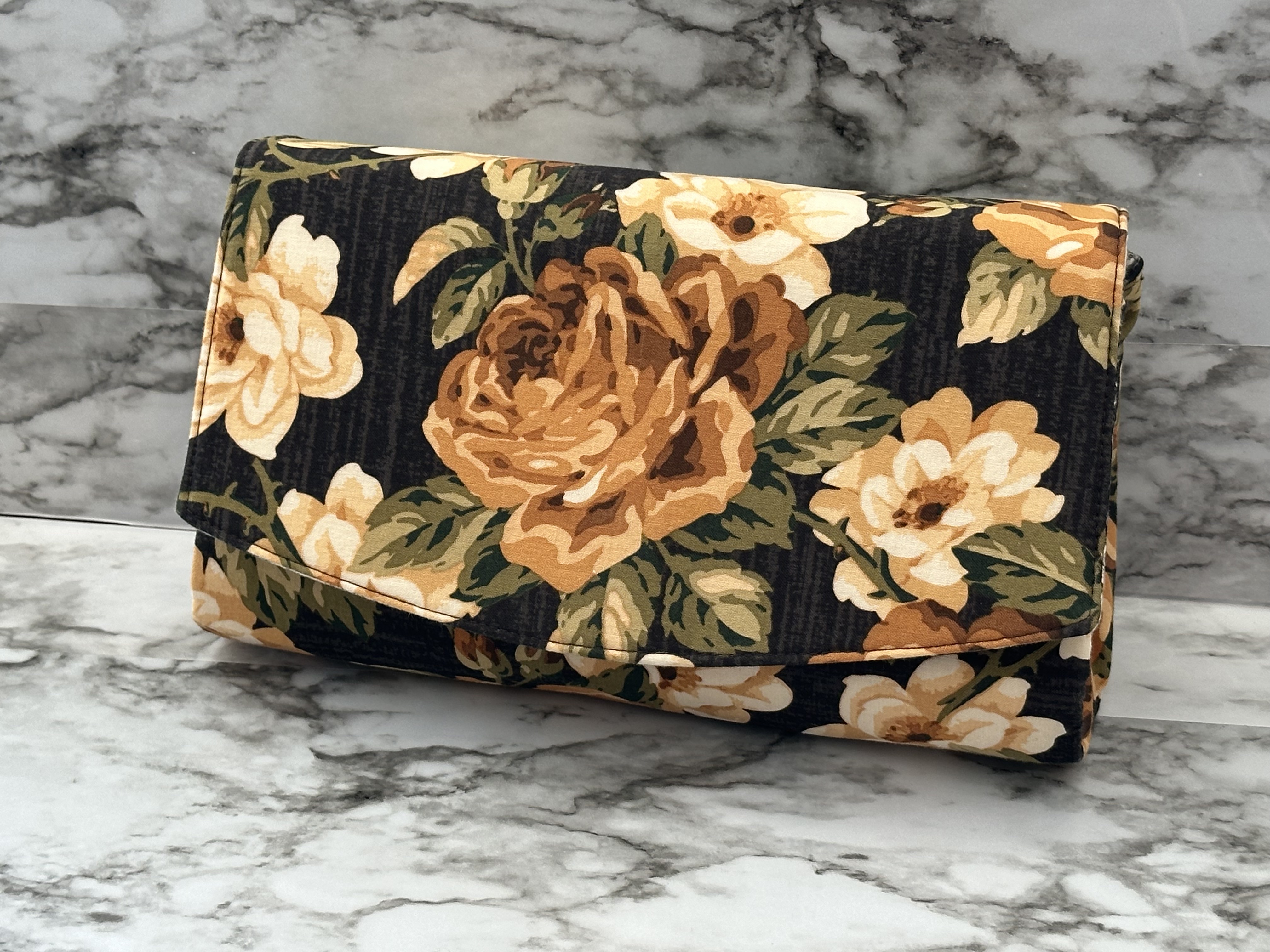 The Glenda Clutch